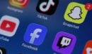 Γαλλία: «Μπλόκο» στα social media για παιδιά κάτω των 15 ετών