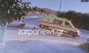 Χανιά: Η στιγμή που τουμπάρει το ασθενοφόρο - Δείτε βίντεο
