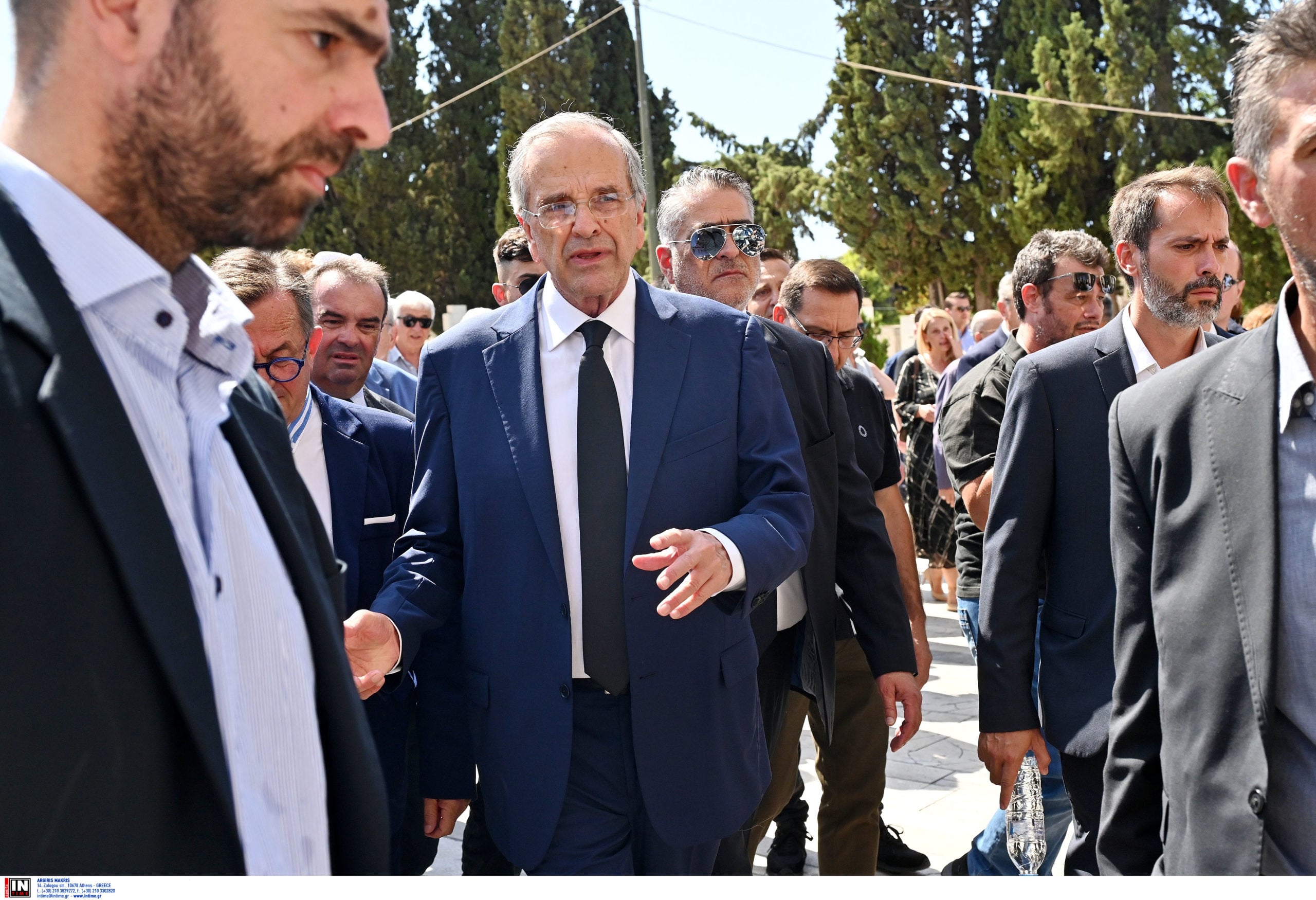 Συγκίνηση στο ετήσιο μνημόσυνο της Λένας Σαμαρά – Παρουσία οικογένειας, φίλων και πολιτικών