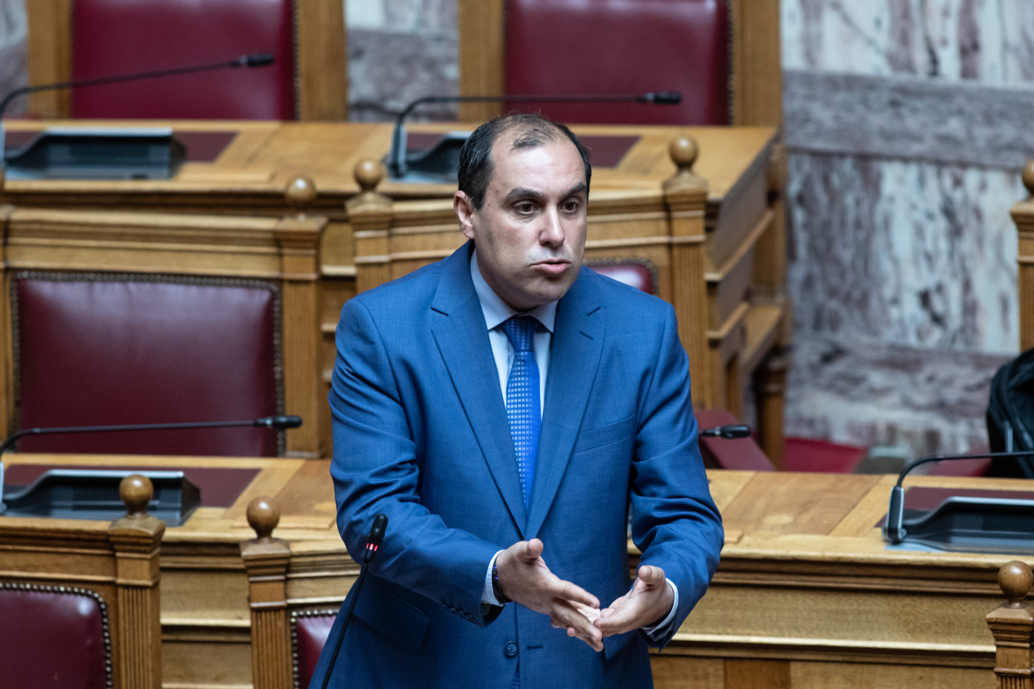 Ο Κώστας Κατσαφάδος