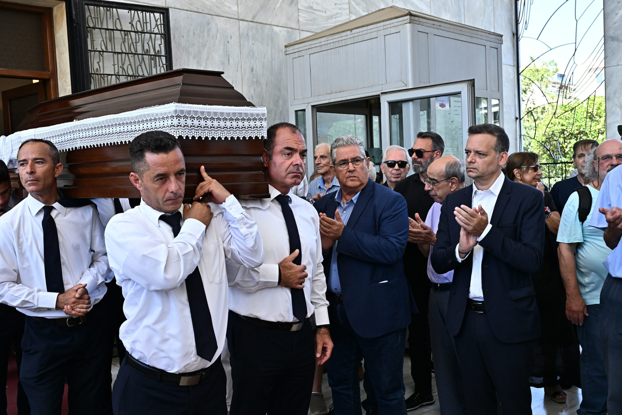 κηδεία Λάκη Χαλκιά