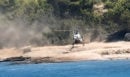 Σπέτσες: Ελικόπτερο προσγειώθηκε στη Ζωγεριά ανάμεσα σε λουόμενους – Εισαγγελική παρέμβαση, δείτε βίντεο