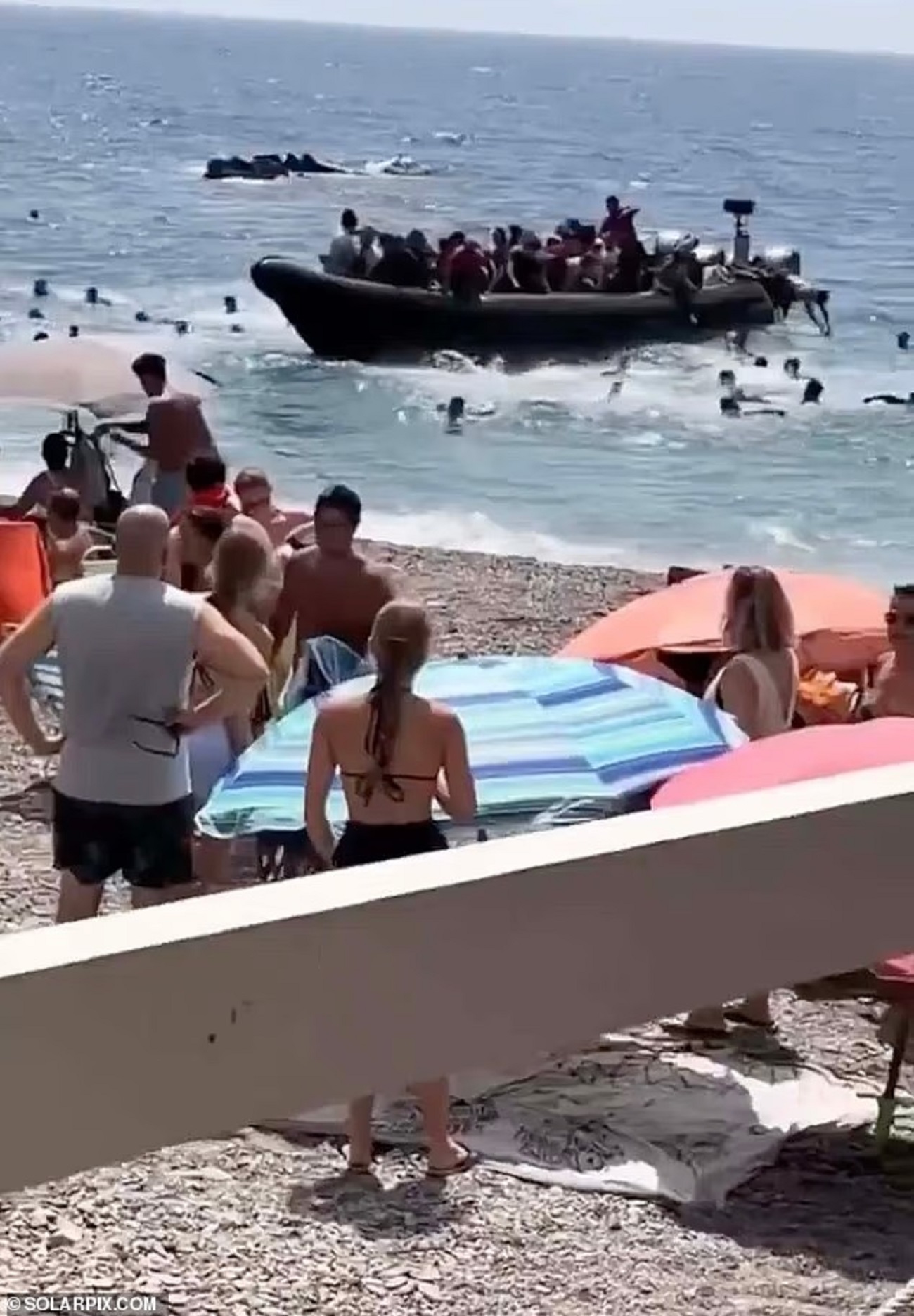 ΙΣΠΑΝΙΑ – ΜΕΤΑΝΑΣΤΕΣ - ΦΩΤΟΓΡΑΦΙΕΣ: DAILYMAIL