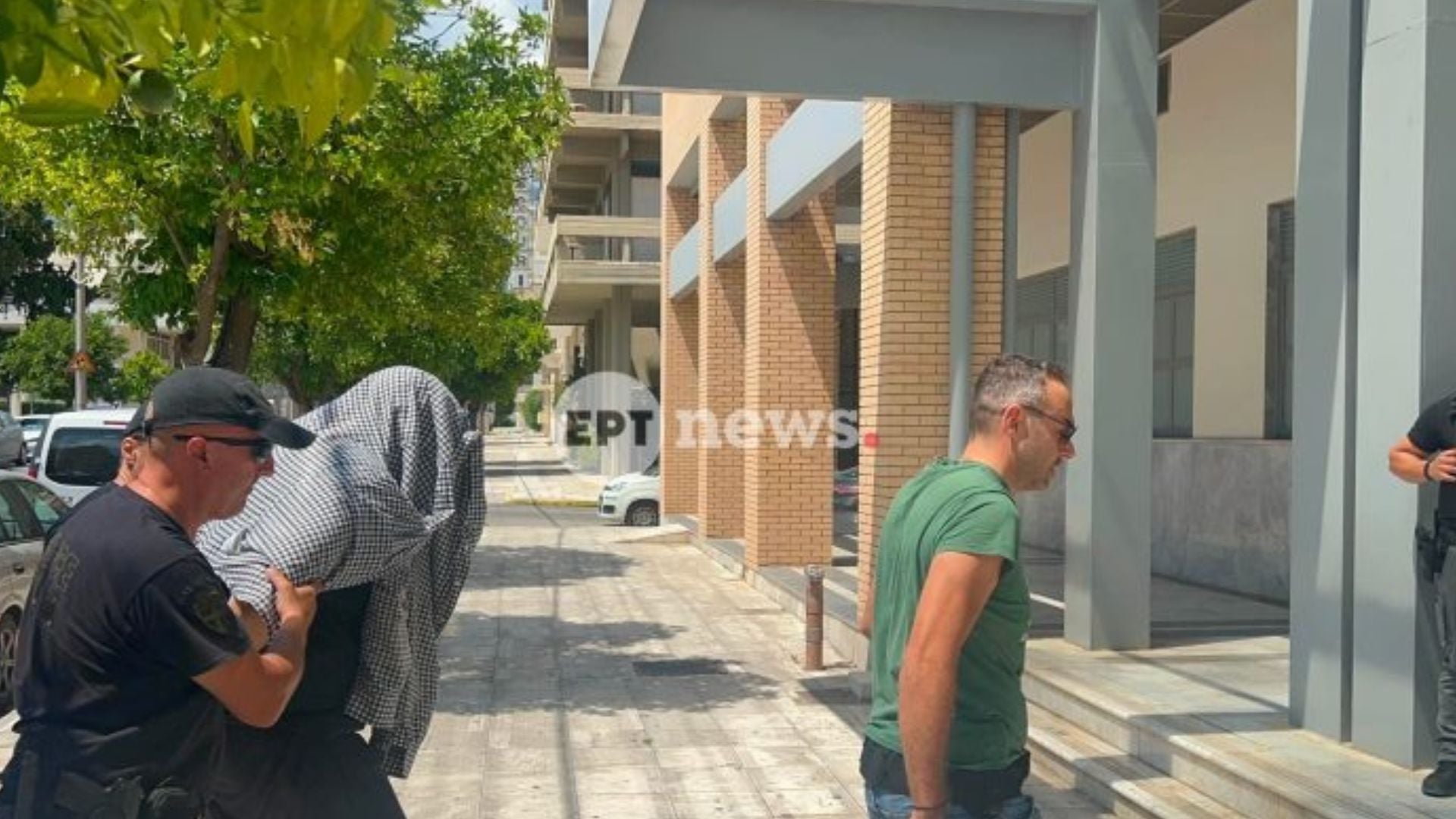 Μυστράς: Την Παρασκευή απολογείται ο 55χρονος που έκρυβε τη σορό του πατέρα του σε καταψύκτη – Το ξενοδοχείο και οι κάμερες ασφαλείας