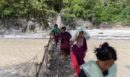 Νεπάλ: Ξεκίνησαν οι πρώτες ταφές νεκρών, συνεχίζονται οι έρευες για τους αγνοούμενος – Αποστραγγίστηκε η τεχνητή λίμνη στο Θιβέτ