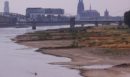 Κεντρική Ευρώπη: Σε ιστορικά χαμηλά η στάθμη των ποταμών Ρήνου και Μπιστούλα – Αδύνατη η διέλευση με πλοία