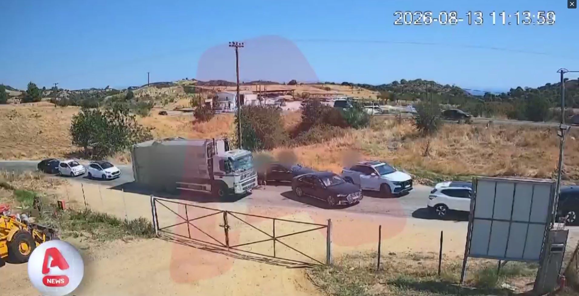 Χαλκιδική: Βίντεο από τον άγριο ξυλοδαρμό οδηγού απορριμματοφόρου – «Ανέβηκαν στο φορτηγό και με χτύπησαν στο κεφάλι»