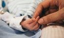 Αδιανόητη απάτη στη Γερμανία: Έκανε τον γιο της να πιστεύει ότι είχε καρκίνο για να συγκεντρώσει 358.000 ευρώ