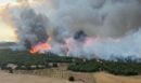 Ισπανία: Πύρινη κόλαση στην Ανδαλουσία – 25.000 εκτάρια στις φλόγες, εκατοντάδες άνθρωποι εγκατέλειψαν τα σπίτια τους