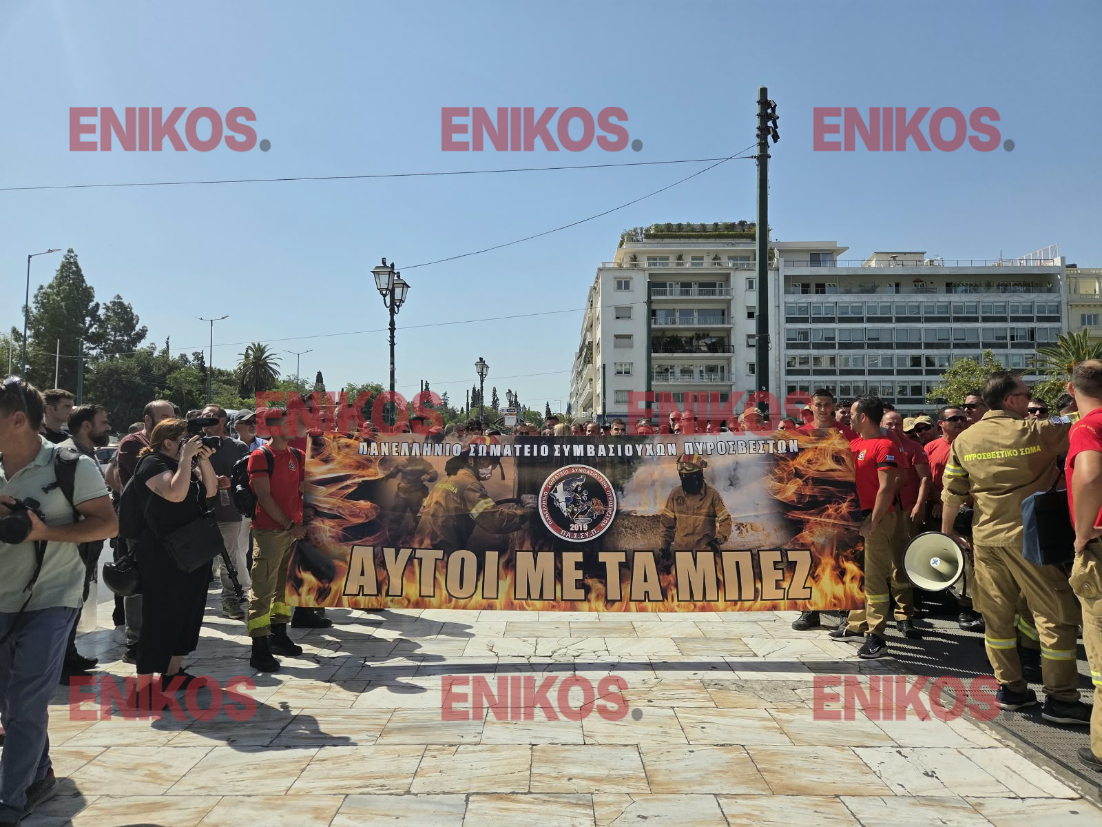 Διαμαρτυρία εποχικών πυροσβεστών