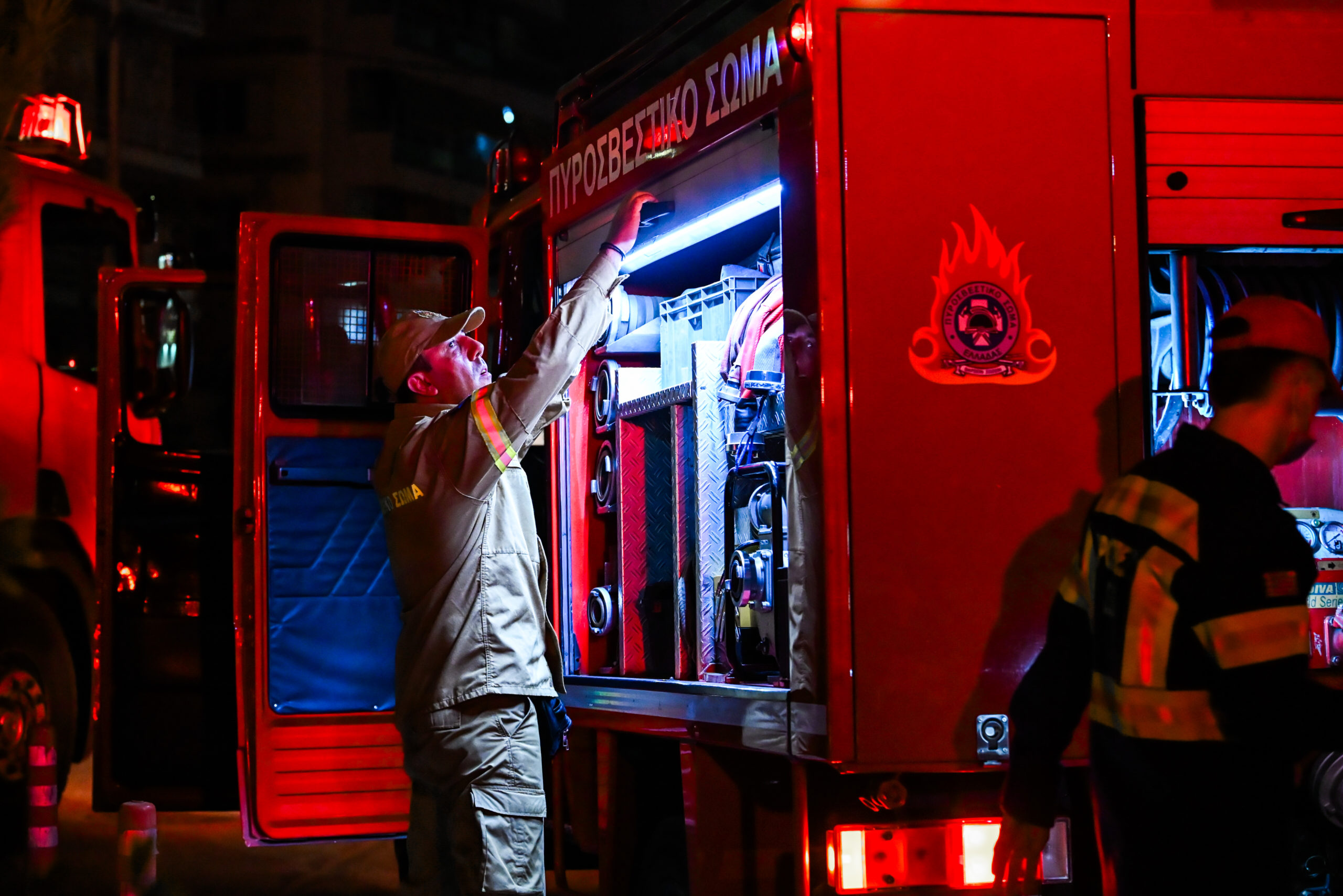 Φωτιά, Παλαιό Φάληρο, εκκένωση