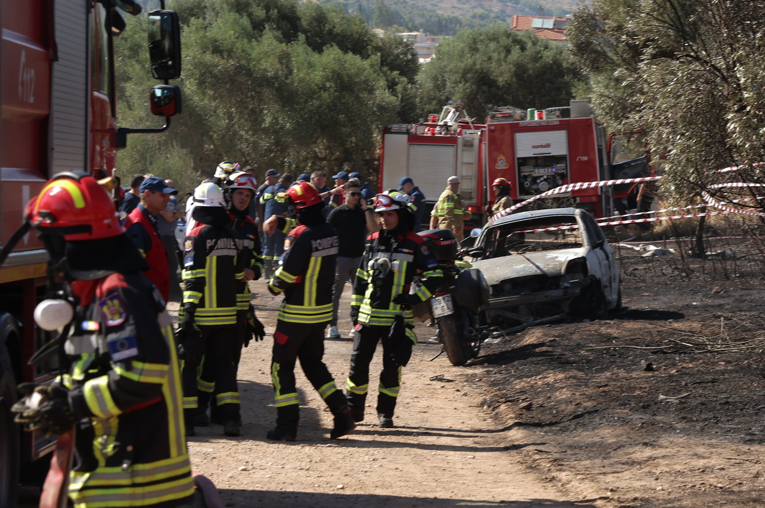 Φωτιά, Σπάτα, καμένο αυτοκίνητο