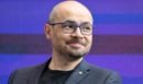 Google: Νέος ρόλος για τον Ντέμη Χασάμπη στην κούρσα της Τεχνητής Νοημοσύνης – Ποιος είναι ο νομπελίστας επιστήμονας που οραματίζεται την AGI