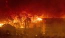 Κροατία: Νεκρή γυναίκα από τη φονική πυρκαγιά στην Ομίς – 40 τραυματίες, μία αγνοούμενη και χιλιάδες εκκενώσεις