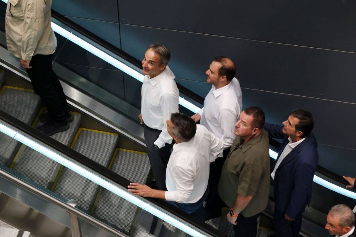 Με το Μετρό Καλαμαριάς έφτασε στα εγκαίνια ο Κυριάκος Μητσοτάκης – Ο Πρωθυπουργός ήταν ο πρώτος επιβάτης σήμερα – ΒΙΝΤΕΟ – ΦΩΤΟ