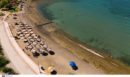 Χαλκιδική: Κάτοικοι έβαλαν ξανά τις ομπρέλες που είχε αφαιρέσει συνεργείο του Δήμου Πολυγύρου, διότι εμπόδιζαν την ελεύθερη πρόσβαση