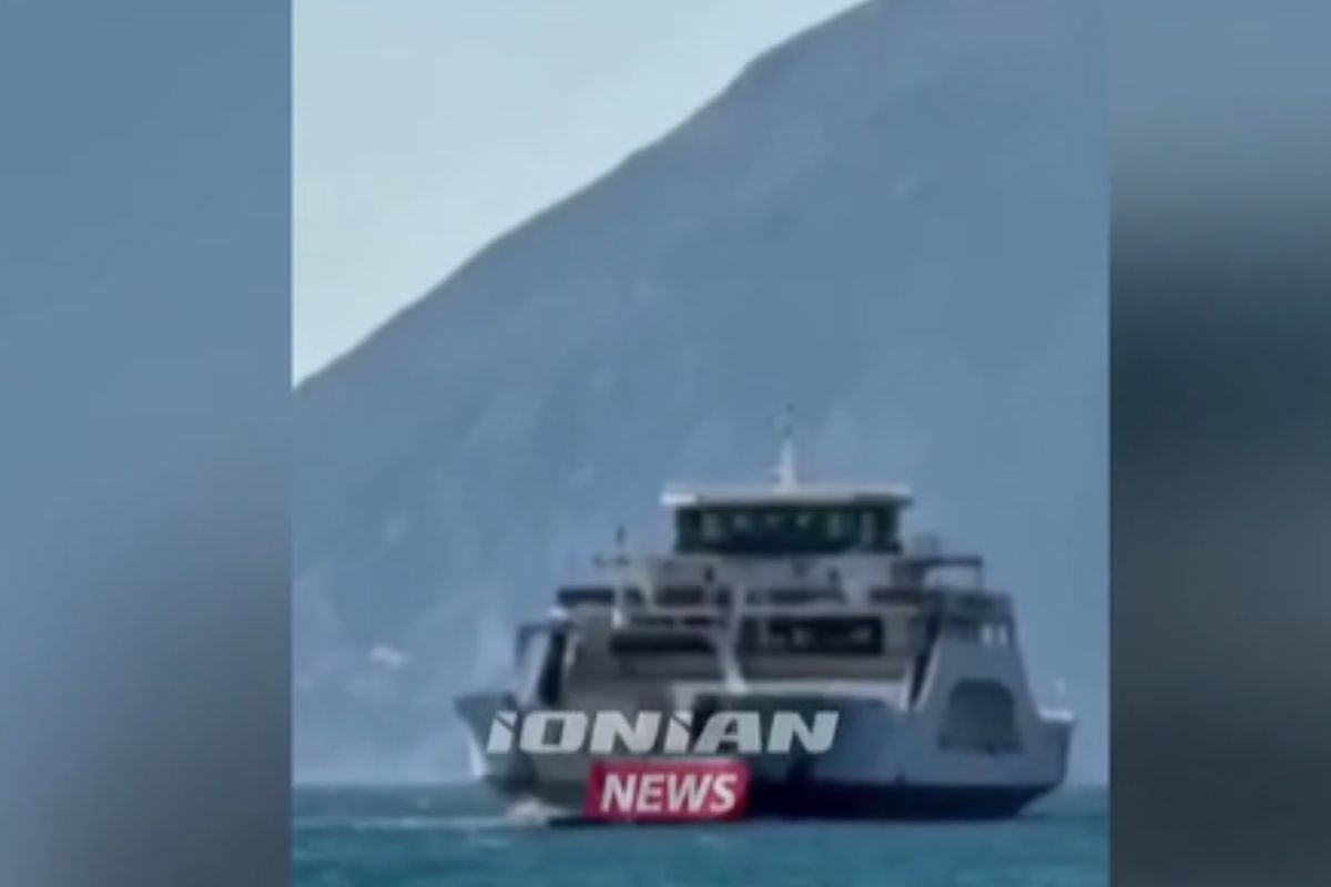 Ρίο-Αντίρριο: Δραματική διάσωση 4 κολυμβητών που παρασύρθηκαν από τα θαλάσσια ρεύματα – ΒΙΝΤΕΟ