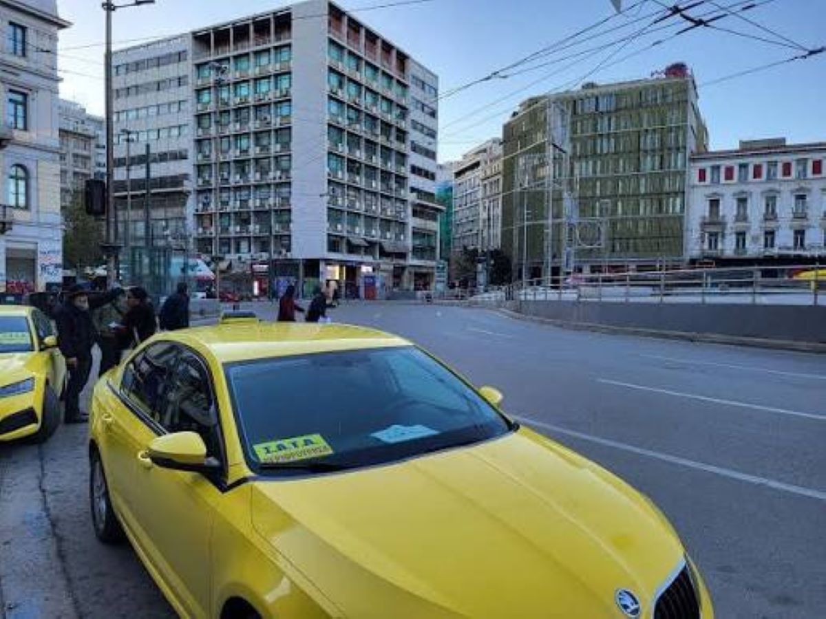 Νέα καταγγελία για οδηγό ταξί: Φέρεται να άρπαξε 800 ευρώ από τουρίστα