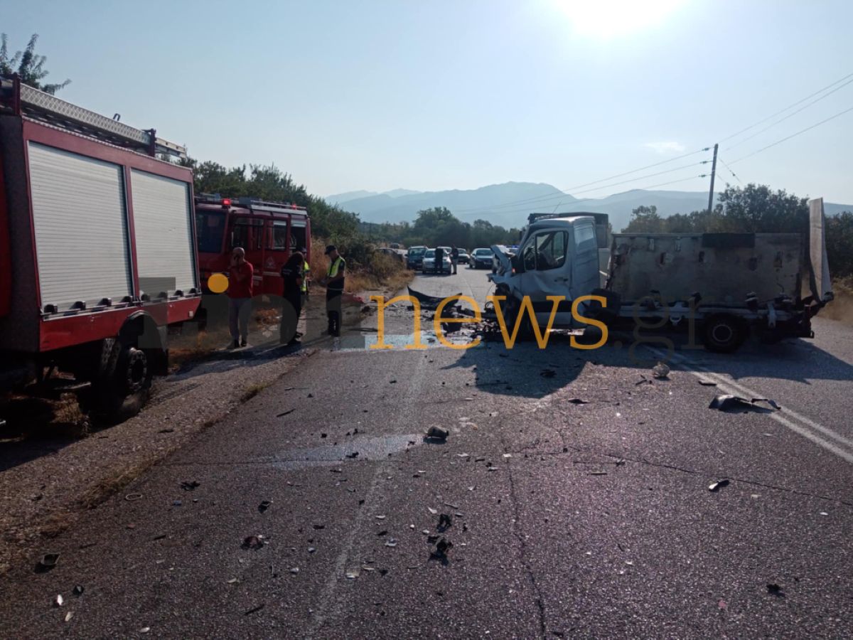 Σέρρες - Τροχαίο δυστύχημα - Μετωπική φορτηγού με αυτοκίνητο