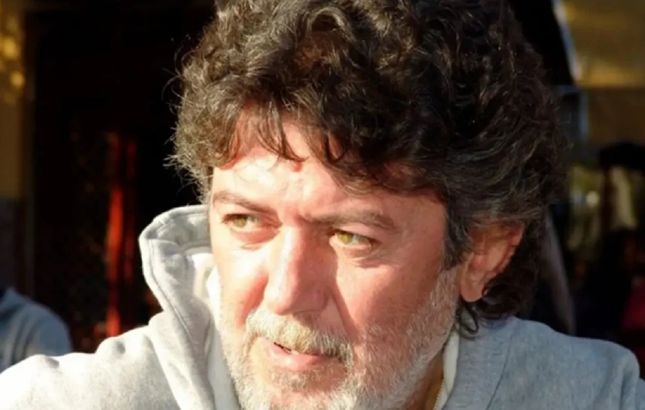 Πένθος για τον Μάκη Τριανταφυλλόπουλο – Πέθανε ο αδελφός του, Σωτήρης, σε ηλικία 71 ετών