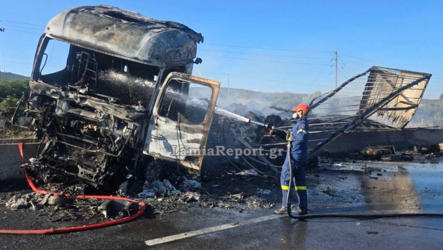 Φθιώτιδα: Διακοπή κυκλοφορίας στην Εθνική Οδό Αθηνών – Λαμίας έπειτα από τροχαίο με 2 φορτηγά