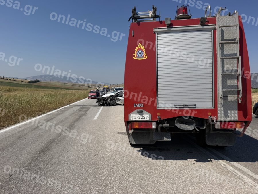 τροχαίο ατύχημα στη Λάρισα