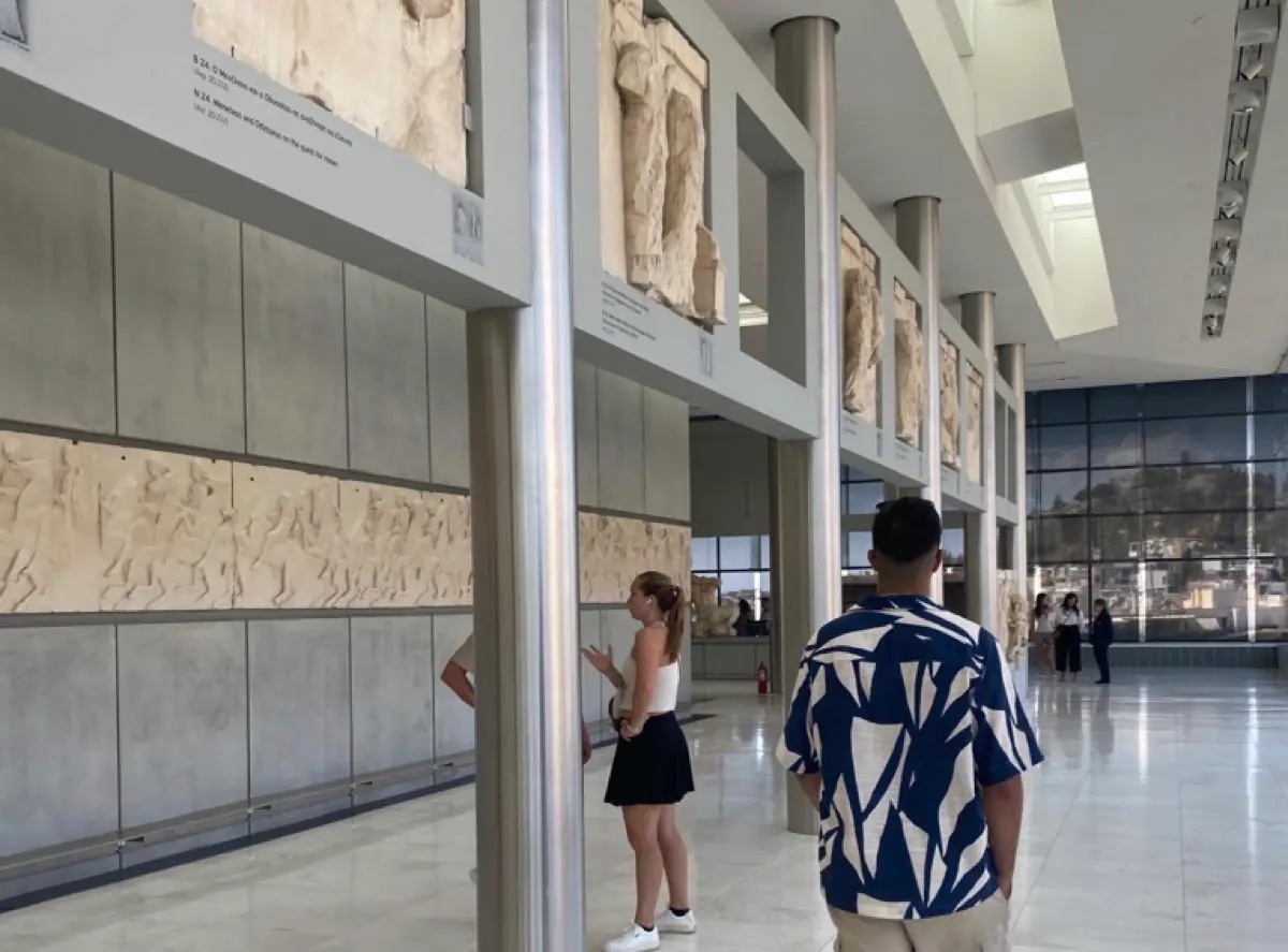 Η ζωφόρος του Παρθενώνα στο Μουσείο της Ακρόπολης, στην Αθήνα. Πηγή: Guillermo Carvajal / labrujulaverde.com