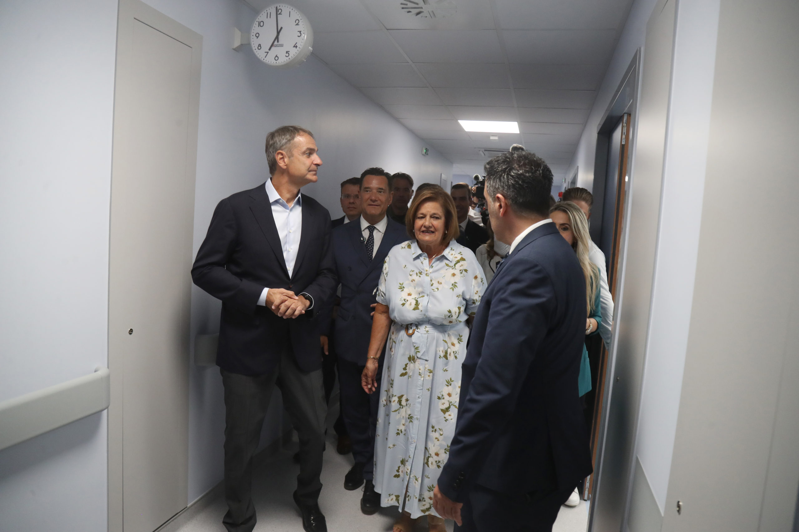 ΕΠΙΣΚΕΨΗ ΤΟΥ ΠΡΩΘΥΠΟΥΡΓΟΥ ΚΥΡΙΑΚΟΥ ΜΗΤΣΟΤΑΚΗ ΣΤΟ ΓΕΝΙΚΟ ΝΟΣΟΚΟΜΕΙΟ ΘΕΣΣΑΛΟΝΙΚΗΣ "Γ. ΠΑΠΑΝΙΚΟΛΑΟΥ" / ΕΓΚΑΙΝΙΑ ΝΕΑΣ ΠΤΕΡΥΓΑΣ