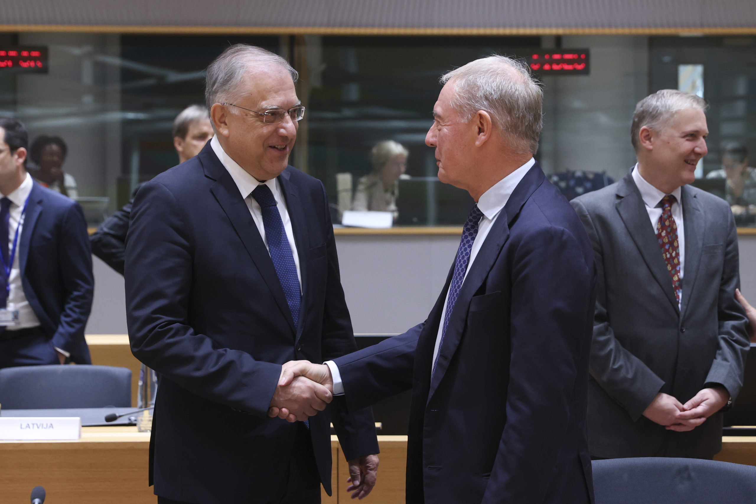Ο ΥΠΟΥΡΓΟΣ ΑΝΑΠΤΥΞΗΣ ΤΑΚΗΣ ΘΕΟΔΩΡΙΚΑΚΟΣ ΣΤΟ ΣΥΜΒΟΥΛΙΟ ΑΝΤΑΓΩΝΙΣΤΗΚΟΤΗΤΑΣ ΤΗΣ ΕΥΡΩΠΑΙΚΗΣ ΕΝΩΣΗΣ