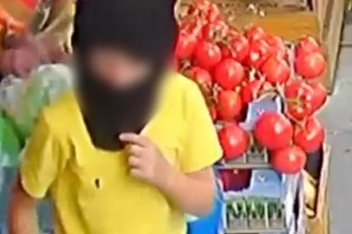 Βρετανία: Κλέφτες ετών… 5 – Γονείς στέλνουν τα παιδιά τους με καλυμμένα πρόσωπα για να αρπάξουν προϊόντα από ψιλικατζίδικο – ΒΙΝΤΕΟ