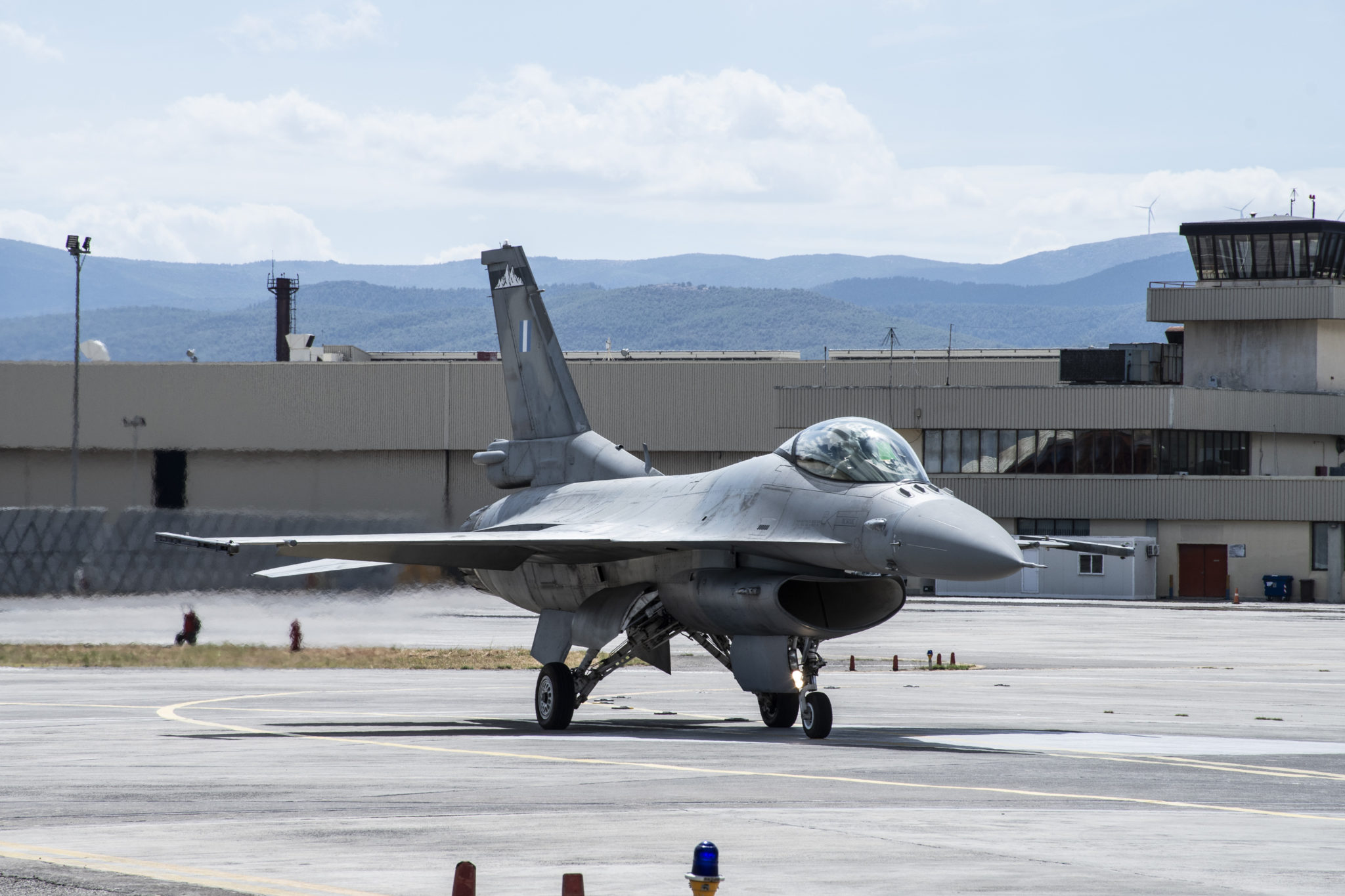 F-16 Viper, Πολεμική Αεροπορία