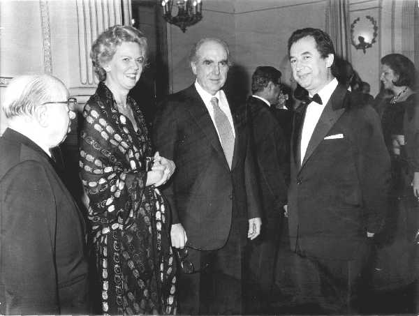 Ο Ανδρέας και η Μαργαρίτα Παπανδρέου σε δεξίωση στο Προεδρικό Μέγαρο, 22/02/1979
