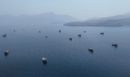 Επίθεση σε δύο δεξαμενόπλοια με σαουδαραβικό πετρέλαιο στα Στενά του Ορμούζ – Χτυπήθηκαν με διαφορά λίγων λεπτών