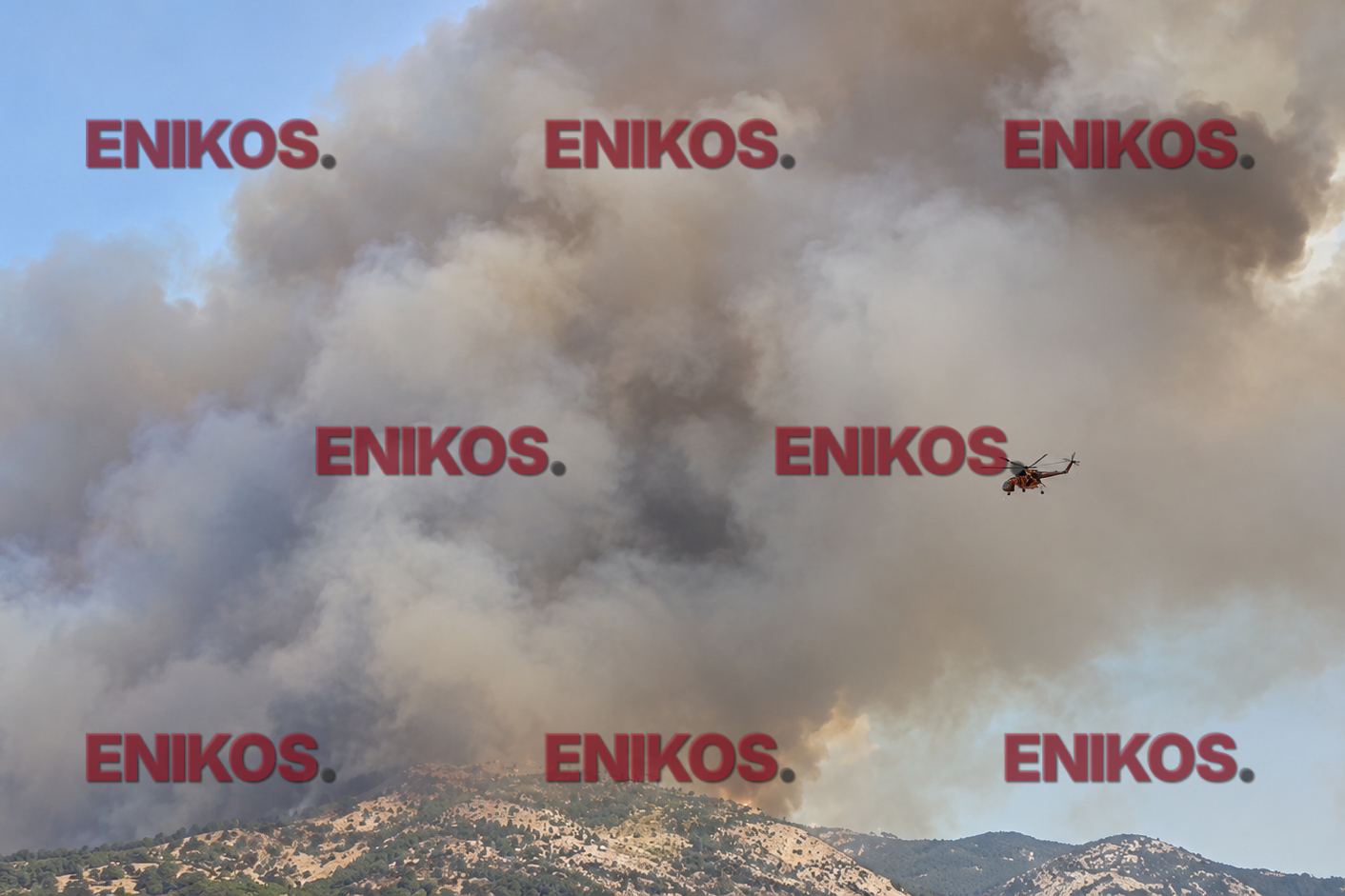 Εύβοια: Στη μάχη και 5 εναέρια μέσα για τη φωτιά στη Μακρυκάπα – Φωτογραφίες και βίντεο αναγνώστη