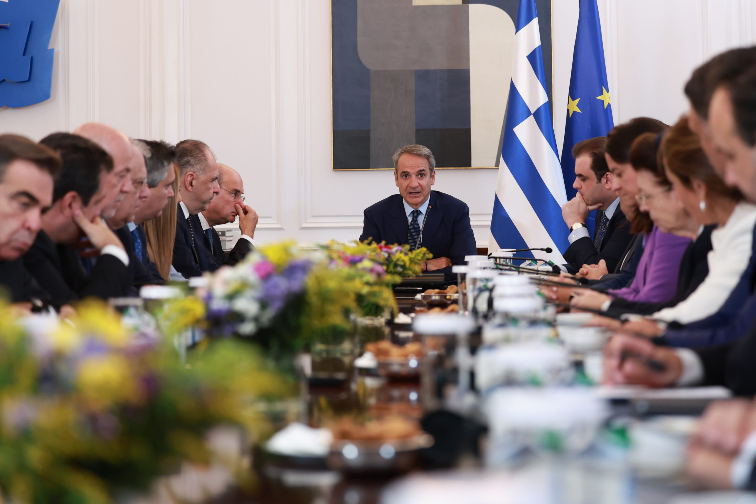 Οι 4 νέες παρεμβάσεις που ανακοίνωσε ο Μητσοτάκης: Ρυθμίσεις έως 120 δόσεις και πρόστιμα στους servicers – Τα μέτρα για το diesel και το πετρέλαιο θέρμανσης