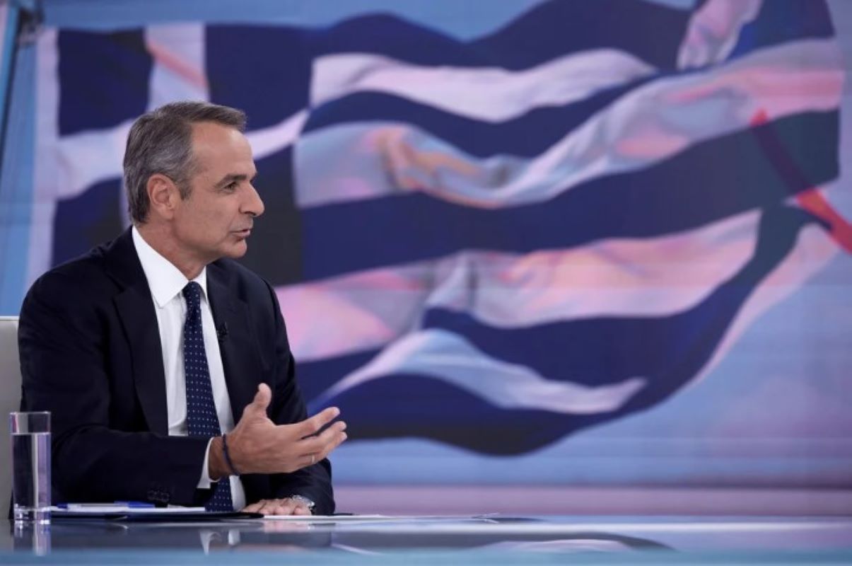 Η αιχμή Μητσοτάκη σε Ανδρουλάκη και ΠΑΣΟΚ με… μπάσκετ: «Κι εγώ θέλω να καρφώνω ανάποδα όπως ο Τζόρνταν» – ΒΙΝΤΕΟ