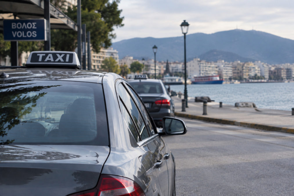 Βόλος: Στον Εισαγγελέα πατέρας και γιος μετά το επεισόδιο με 53χρονο οδηγό ταξί