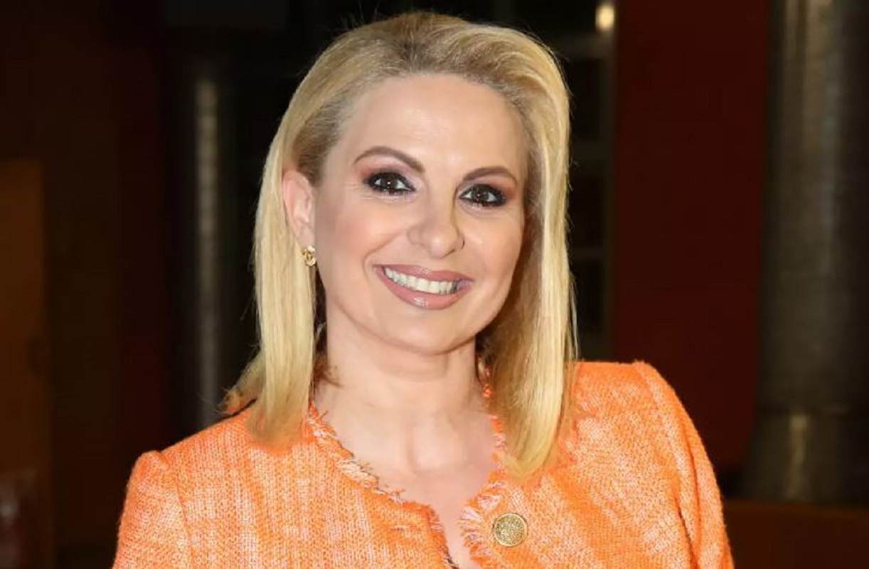 Μάγδα Τσέγκου: «Έχω δεχθεί δεκάδες τηλεφωνήματα» – Τι διευκρινίζει για τη γνωριμία της με τον υπνοθεραπευτή της υπόθεσης Μαζωνάκη