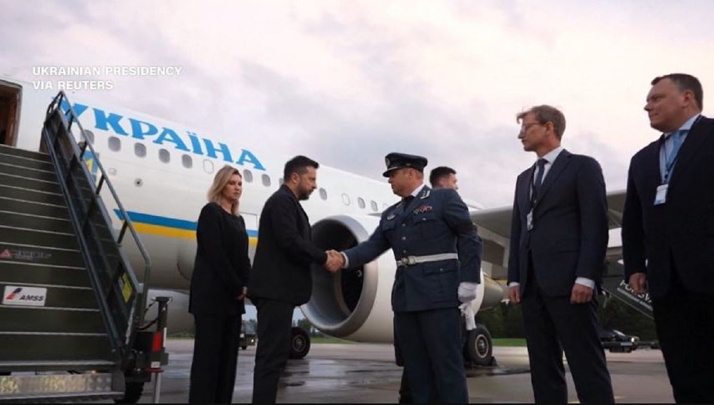 Στιγμιότυπο από την άφιξη της ουκρανικής προεδρικής αποστολής στο αεροδρόμιο του Όσλο, στις 9 Σεπτεμβρίου 2026.