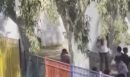 Άνω Λιόσια: «Θόλωσα και της έριξα δυο χαστούκια» υποστηρίζει ο πατέρας της 4χρονης που χτύπησε τη διευθύντρια - Βίντεο από τη στιγμή της επίθεσης