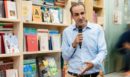 Bookmarkers: Η εκστρατεία του Γρηγόρη Δημητριάδη με επίκεντρο το βιβλίο