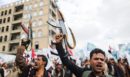 Υεμένη: Κυβερνητικές δυνάμεις και Σαουδική Αραβία προσπαθούν να ανακόψουν την προέλαση των Χούθι - Σφοδρές μάχες σε πολλαπλά μέτωπα