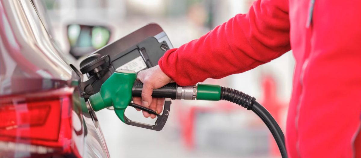 Καύσιμα: Το diesel… προσπέρασε την αμόλυβδη – Στα ύψη και η χονδρική τιμή ρεύματος