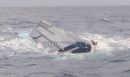 Συναγερμός στην Κεφαλονιά έπειτα από ανατροπή ταχυπλόου - Αγνοείται 45χρονος Ρουμάνος, διασώθηκε ένας 26χρονος - ΒΙΝΤΕΟ