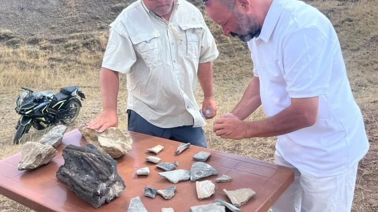 Κιβωτός του Νώε, σχηματισμός Ντουρουπινάρ, όρος Αραράτ