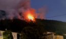 Νύχτα αγωνίας στην Κόνιτσα: Μαίνεται ανεξέλεγκτη η φωτιά στην Τραπεζίτσα - ΦΩΤΟ και ΒΙΝΤΕΟ