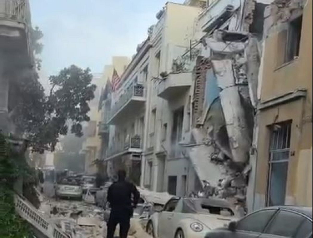 κατάρρευση κτιρίου στην Πλάκα