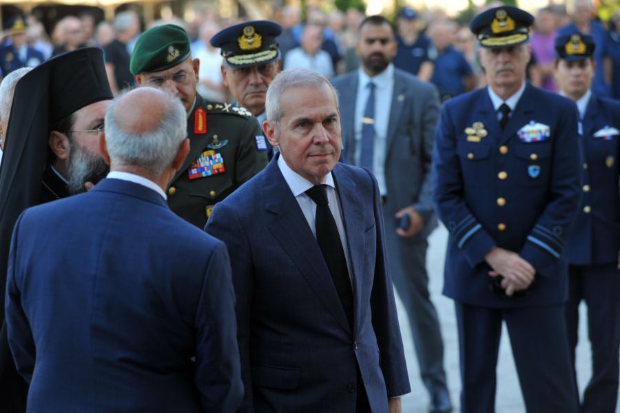 Κηδεία επισμηναγού Ιωάννη Μπλέσια