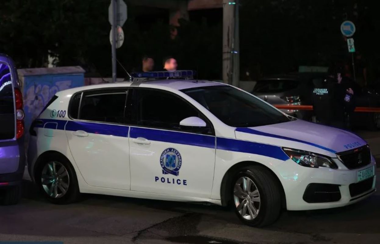 Συνελήφθη 45χρονος στη Θεσσαλονίκη – Στο αυτοκίνητό του είχε αστυνομικό εξοπλισμό και ασυρμάτους