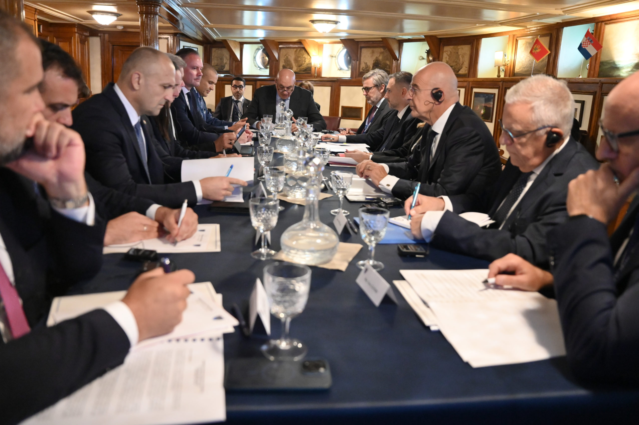Νίκος Δένδιας: Συζητήσεις για μεταχειρισμένα ναρκοθηρευτικά από την Ιταλία